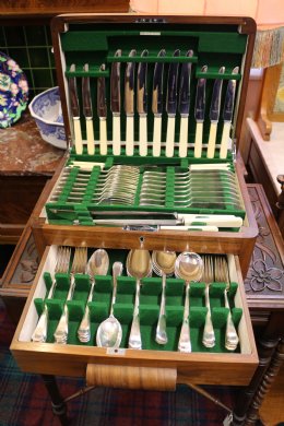 Art Deco Canteen of Cutlery