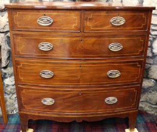 Early 19th cent Bow Front Mahogany Chest - SOLD
