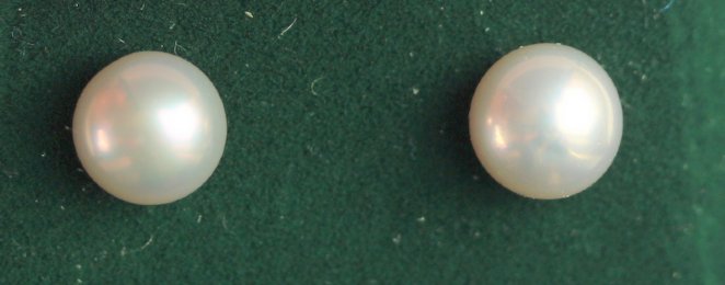 14ct gold Pearl Earrings - SOLD