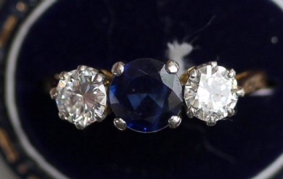18ct Gold, Sapphire&Diamond Ring - SOLD