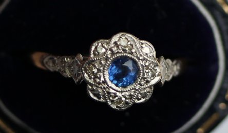 Saphire & Diamond Ring - SOLD