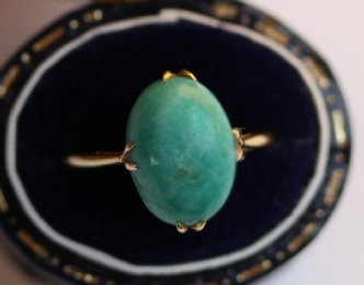 18 ct Gold, Turquoise Jade Ring