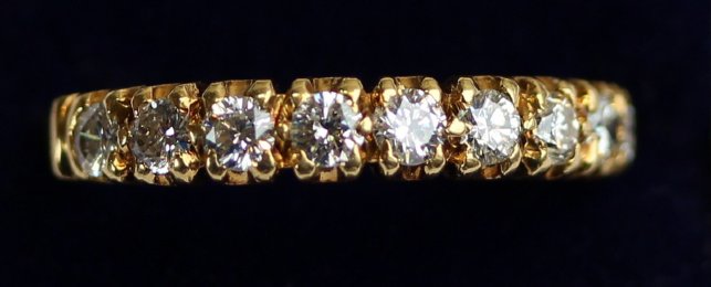 18ct Gold, 9 diamond  eternity ring