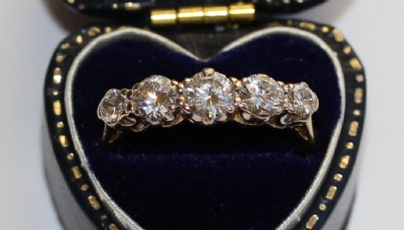 18ct Gold Old Cut Diamond Ring