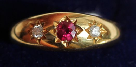 18ct Gold,Ruby & Diamond Ring - SOLD