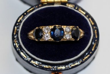 18ct Gold,Sapphire & Diamond Ring