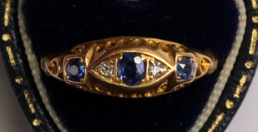 18ct Sapphire & Diamond Ring - SOLD