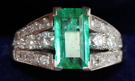 18ct White Gold, Emerald & Diamond Ring - SOLD