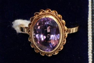 9ct Gold, Amethyst Ring - SOLD