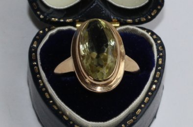 9ct  gold & citrine ring - SOLD